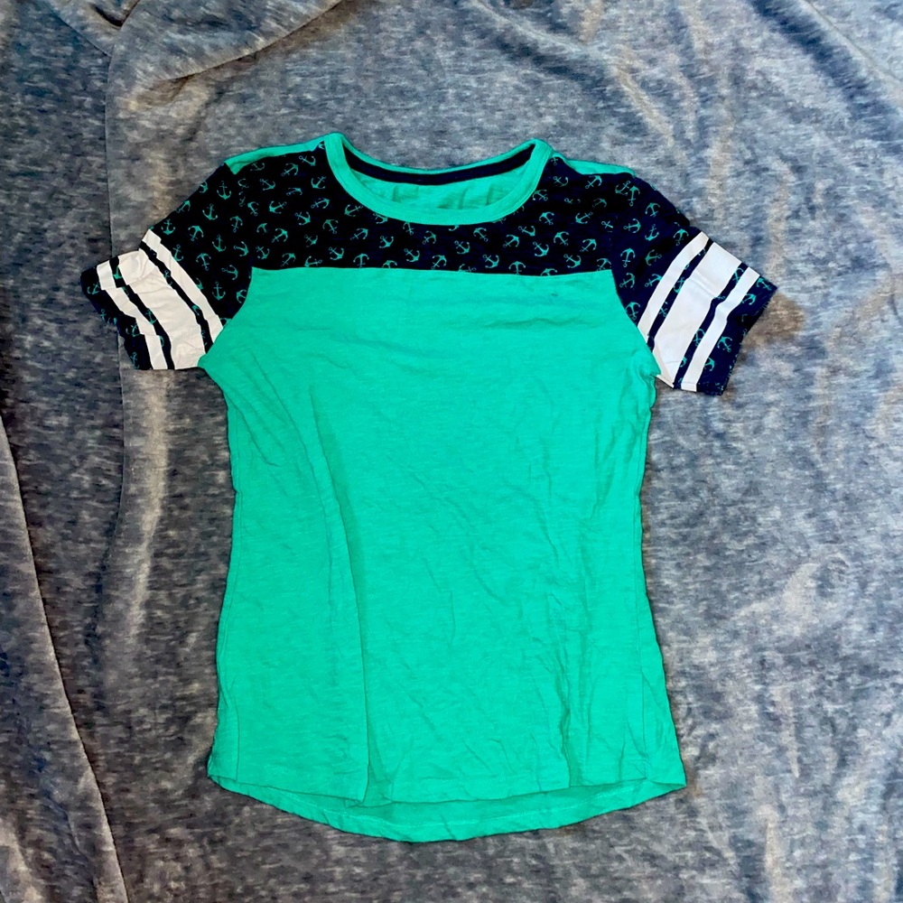 Rue21 T-shirt